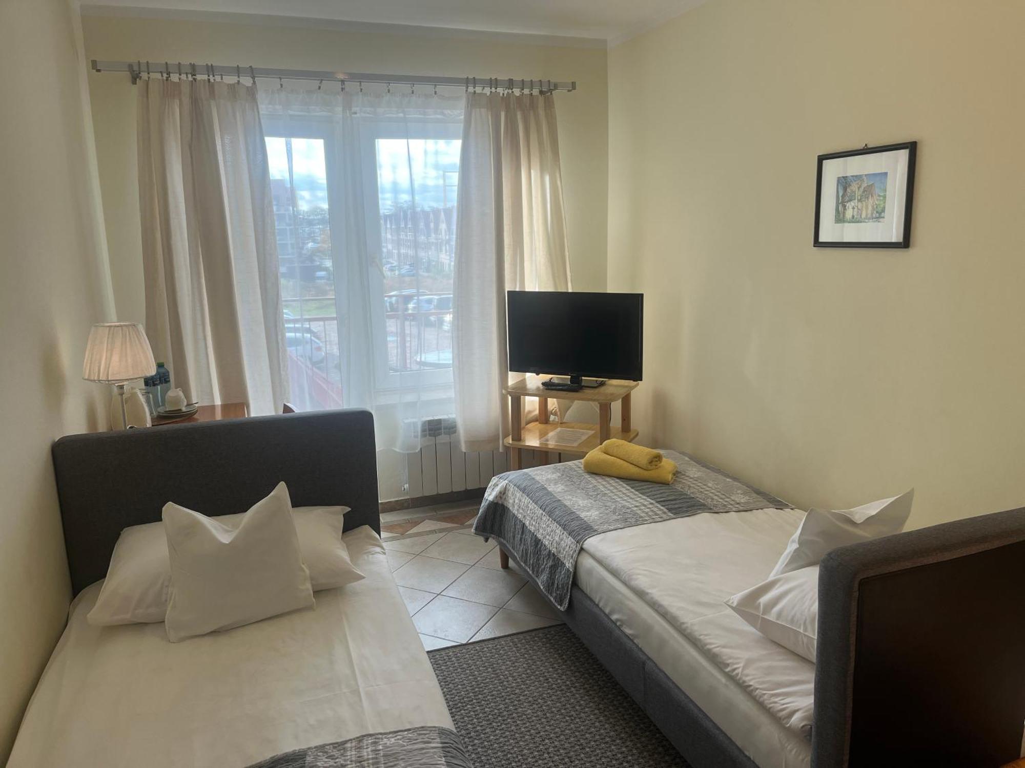 Gosciniec Jantar Hotel Giżycko Eksteriør billede